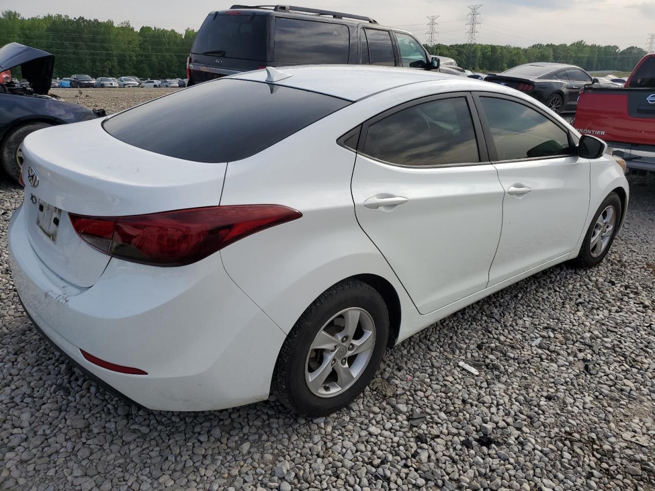 5NPDH4AE3EH474157 2014 Hyundai Elantra Se