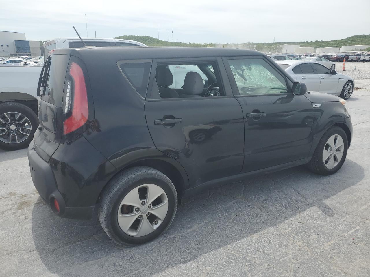 KNDJN2A21G7378041 2016 Kia Soul