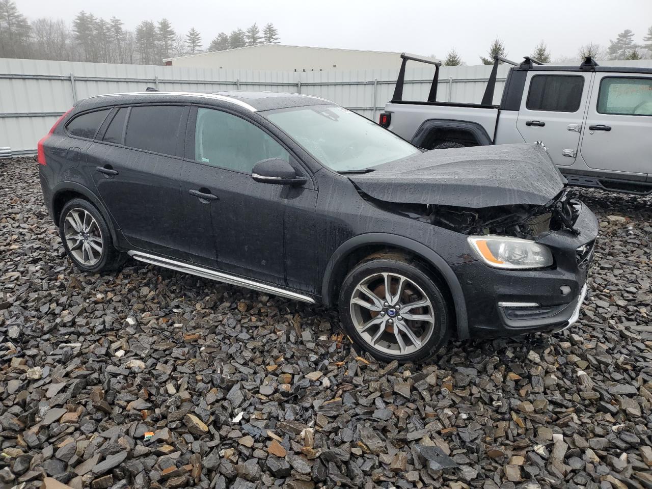 YV4612HK2G1003556 2016 Volvo V60 Cross Country Premier