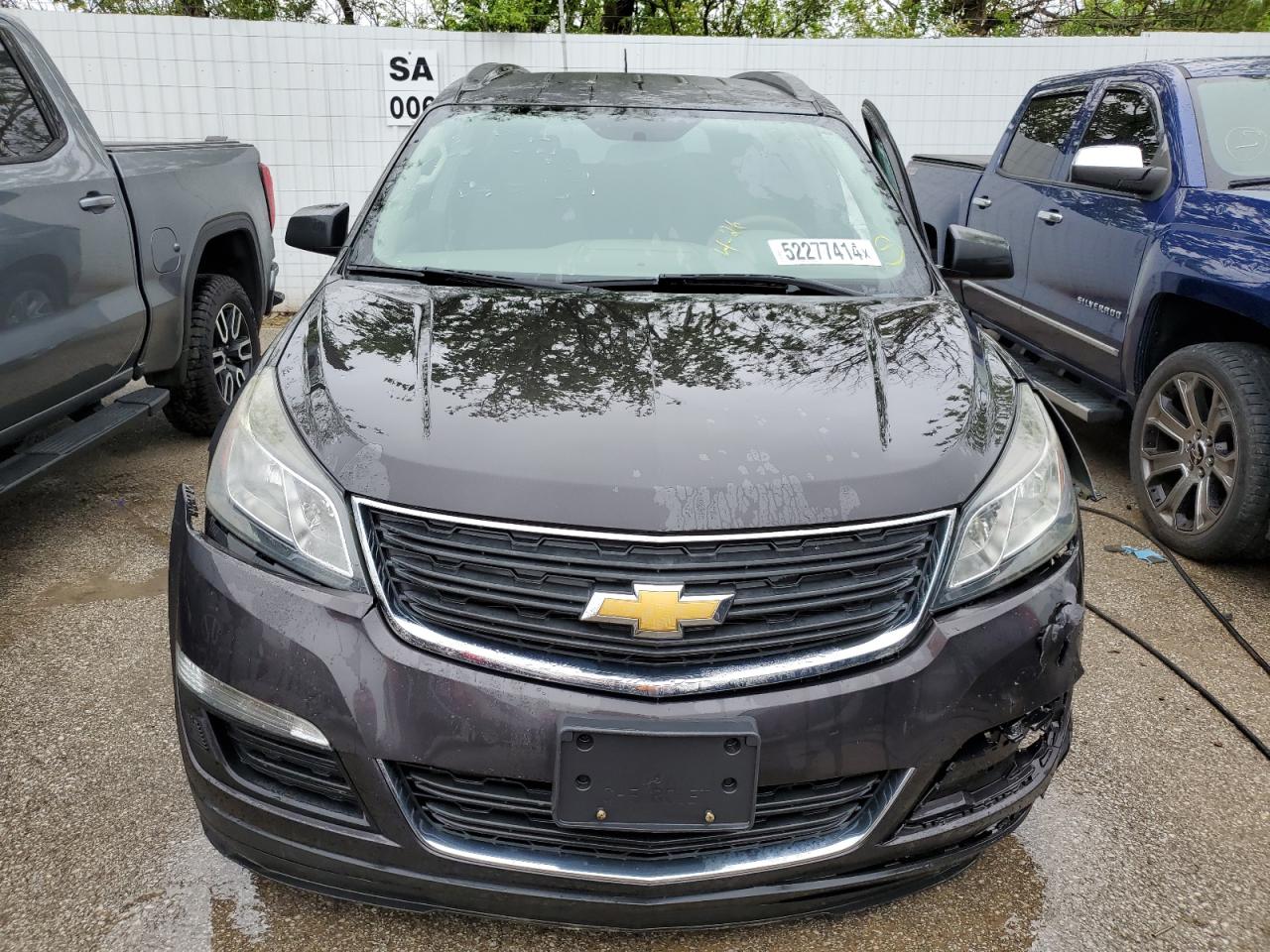 1GNKRFED7GJ123366 2016 Chevrolet Traverse Ls