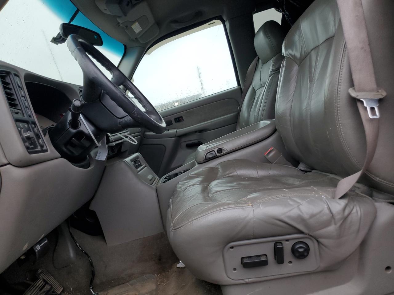 1GCEK19T2YE364227 2000 Chevrolet Silverado K1500