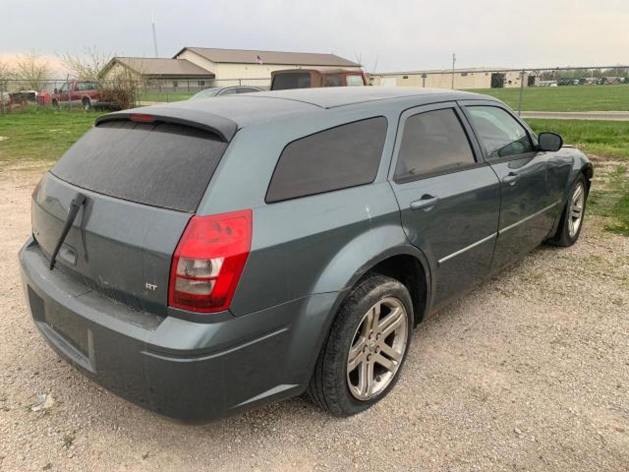 2D4GV58265H596014 2005 Dodge Magnum R/T