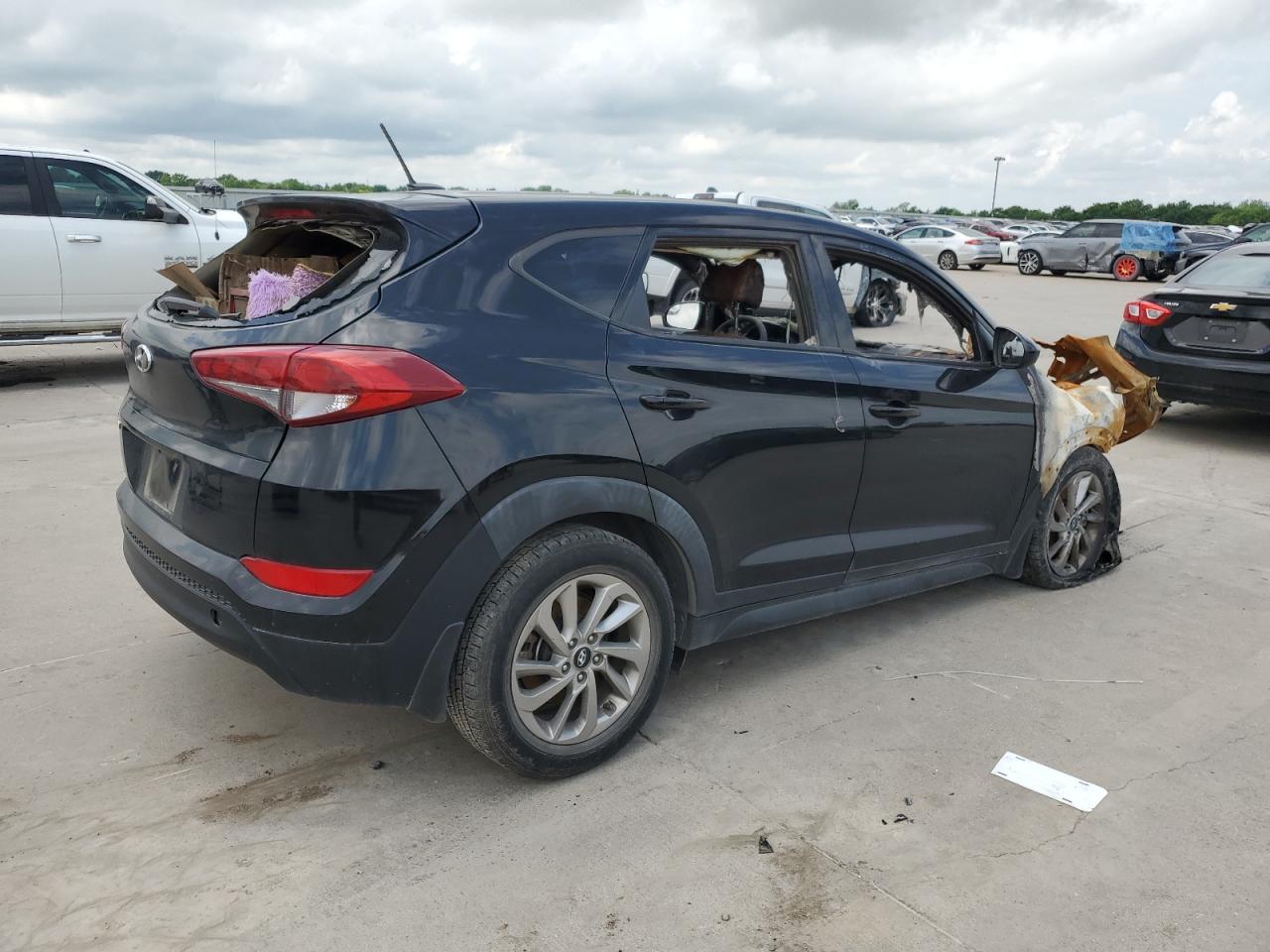 KM8J23A46GU042530 2016 Hyundai Tucson Se