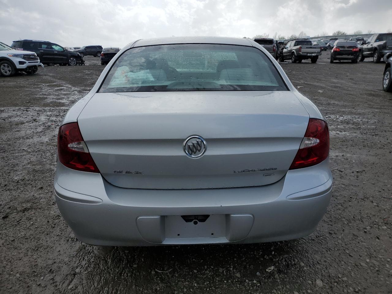 2G4WC582271126889 2007 Buick Lacrosse Cx