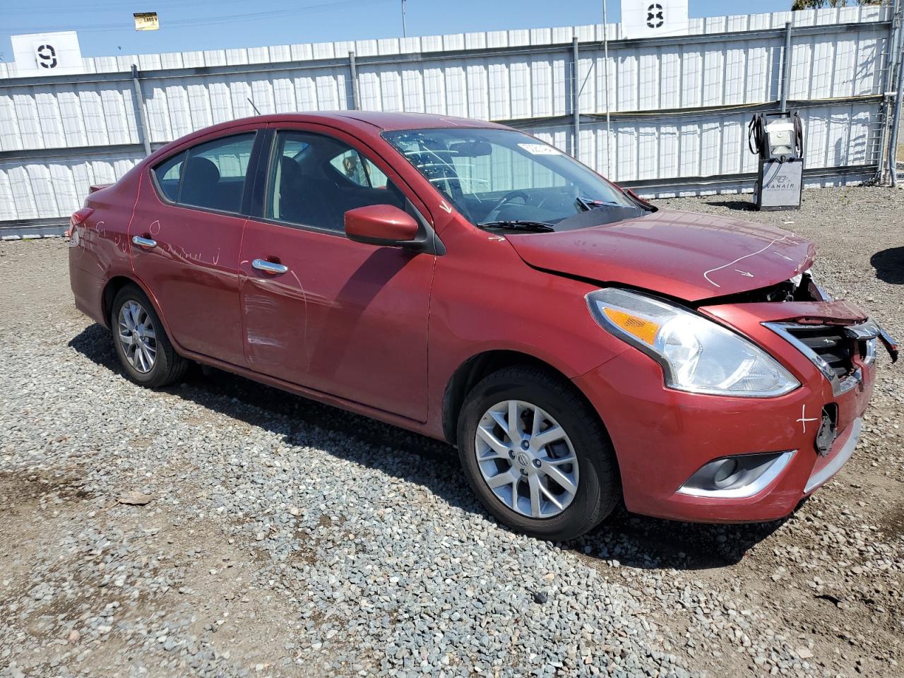 2018 Nissan Versa S vin: 3N1CN7APXJL812903