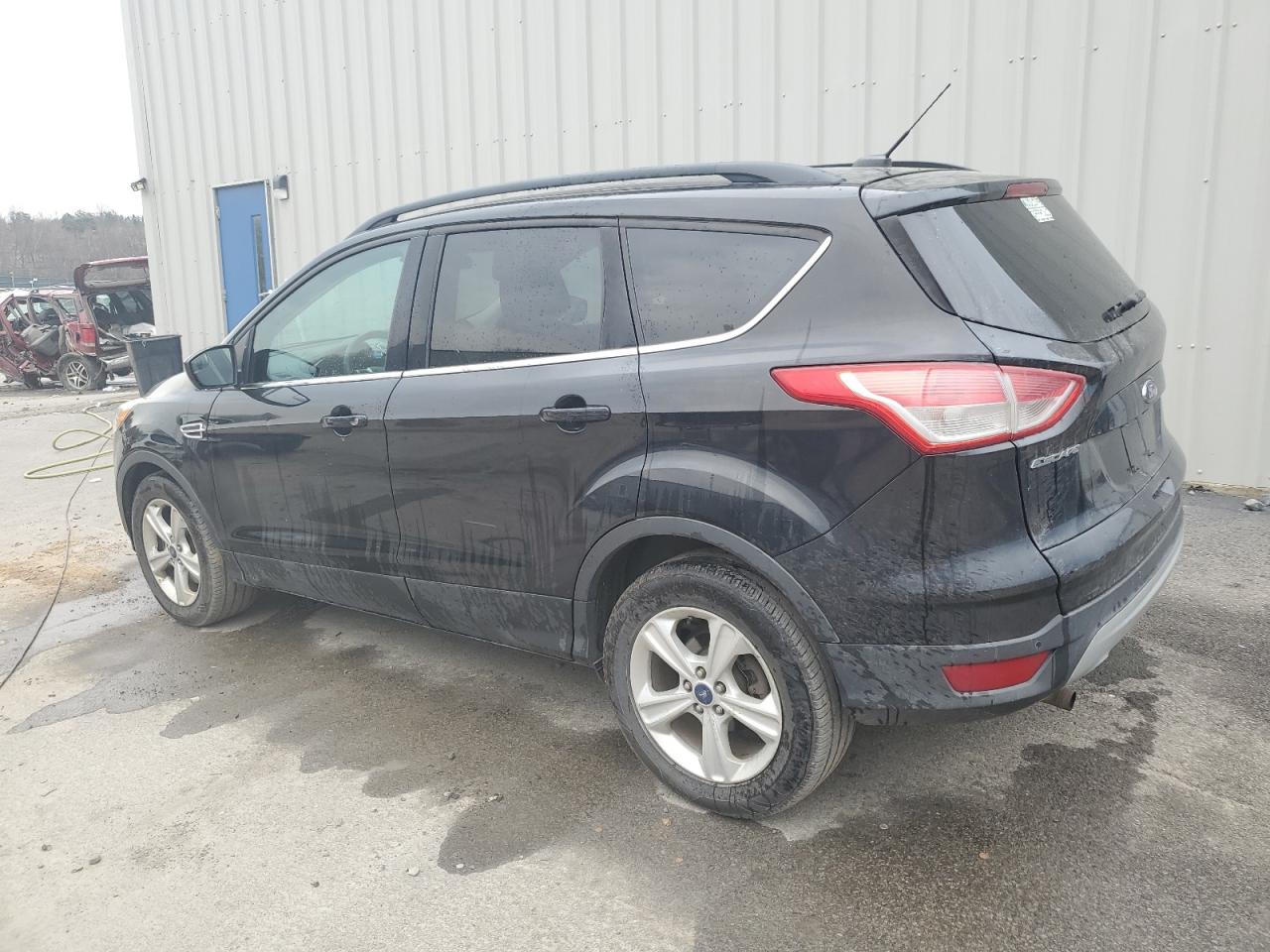 1FMCU9G9XFUA73156 2015 Ford Escape Se