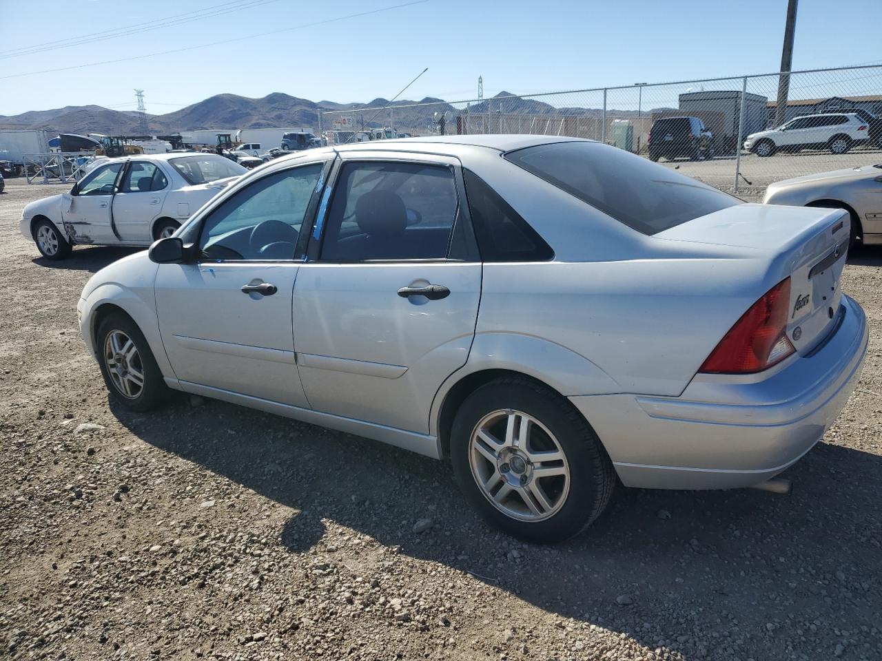 1FAFP34P42W195086 2002 Ford Focus Se