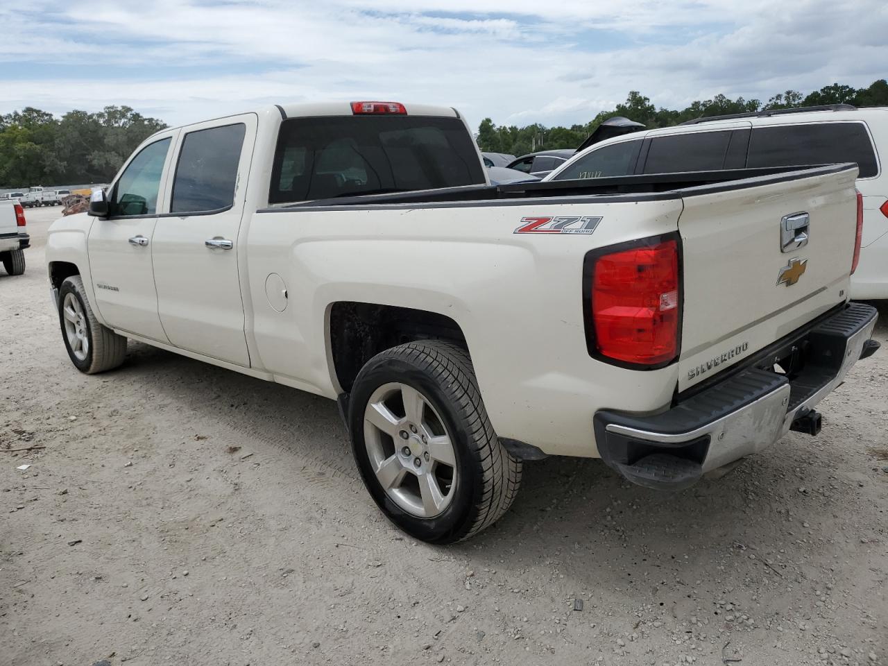 2014 Chevrolet Silverado K1500 Lt vin: 3GCUKREC8EG456799