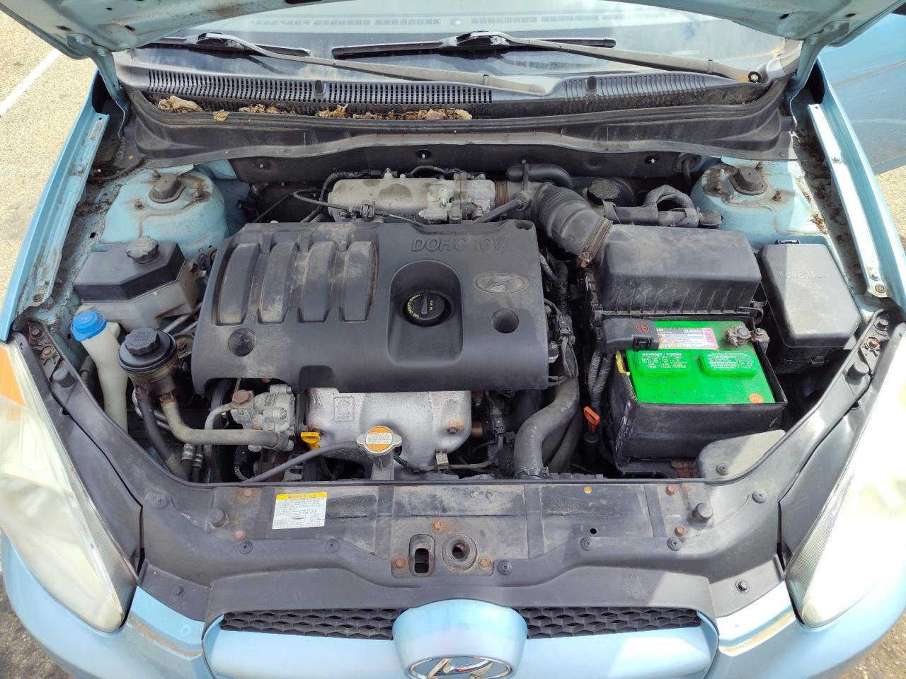 KMHCM36C49U141725 2009 Hyundai Accent Gs