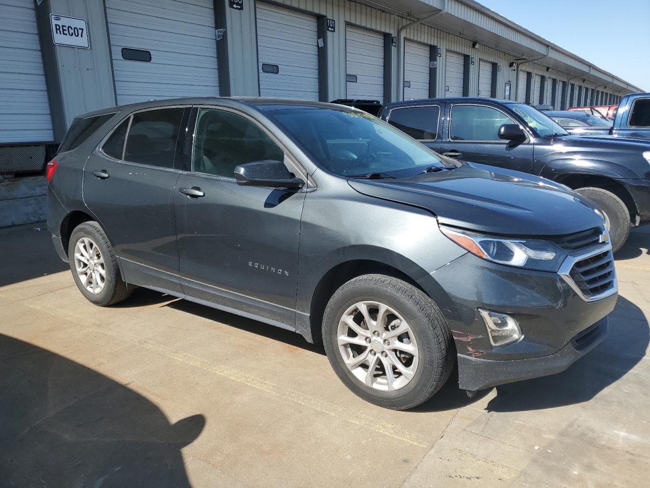 3GNAXKEV7KS607970 2019 Chevrolet Equinox Lt