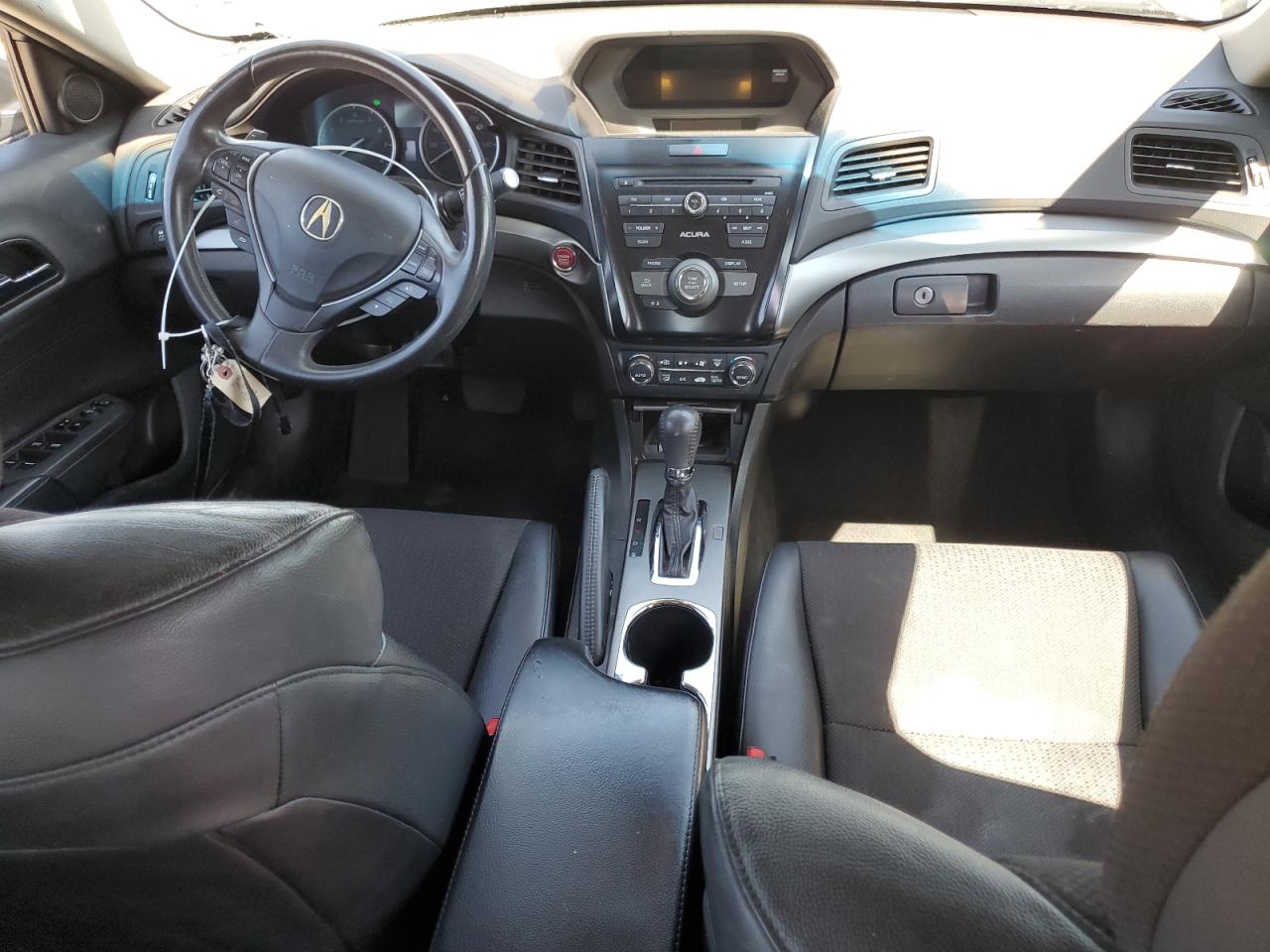 19VDE1F33DE007198 2013 Acura Ilx 20