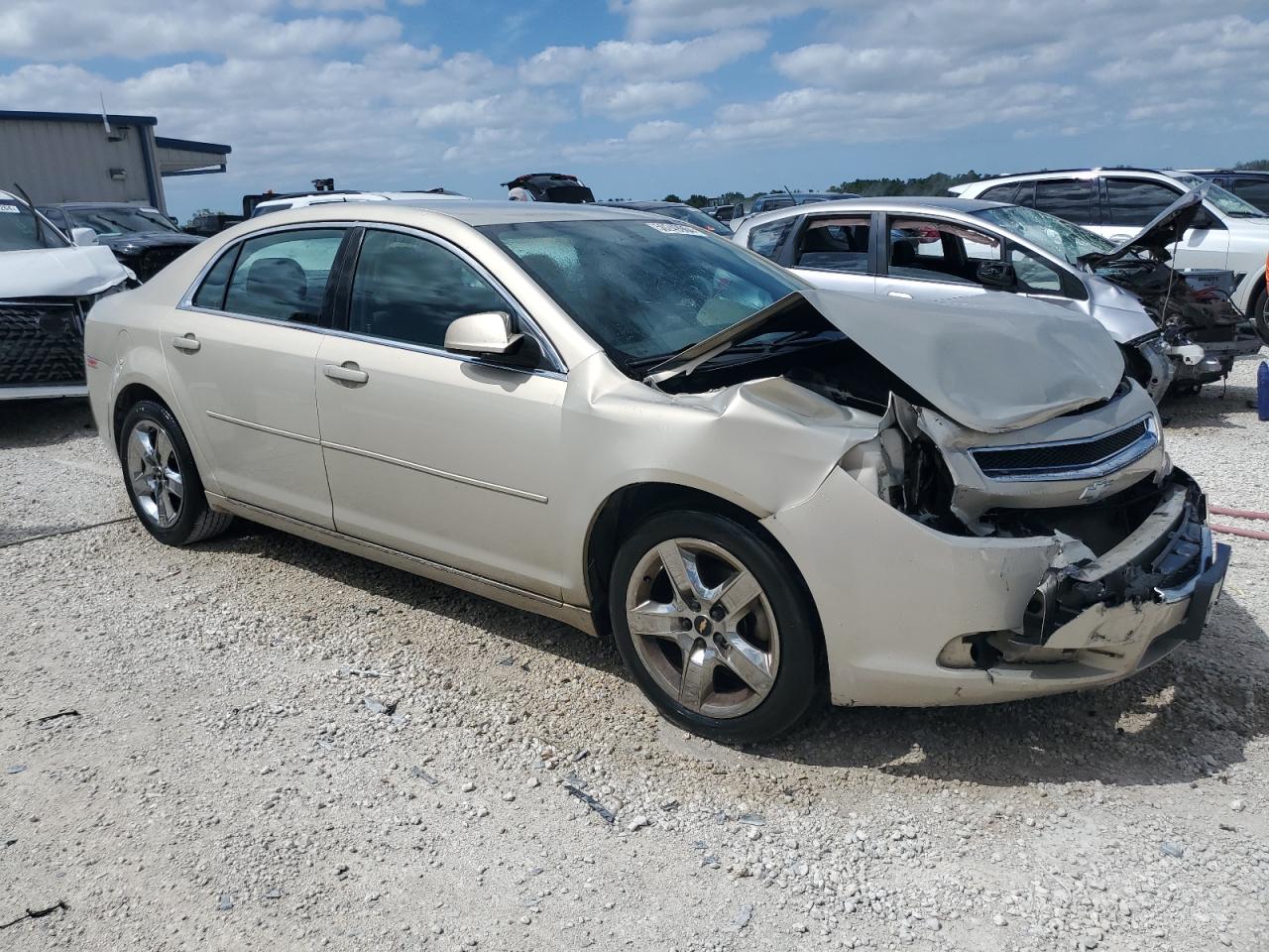 1G1ZC5E10BF215500 2011 Chevrolet Malibu 1Lt