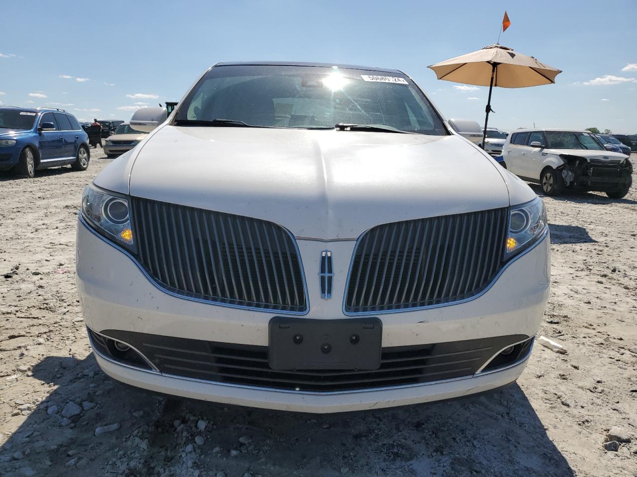 2LMHJ5AT5GBL00499 2016 Lincoln Mkt