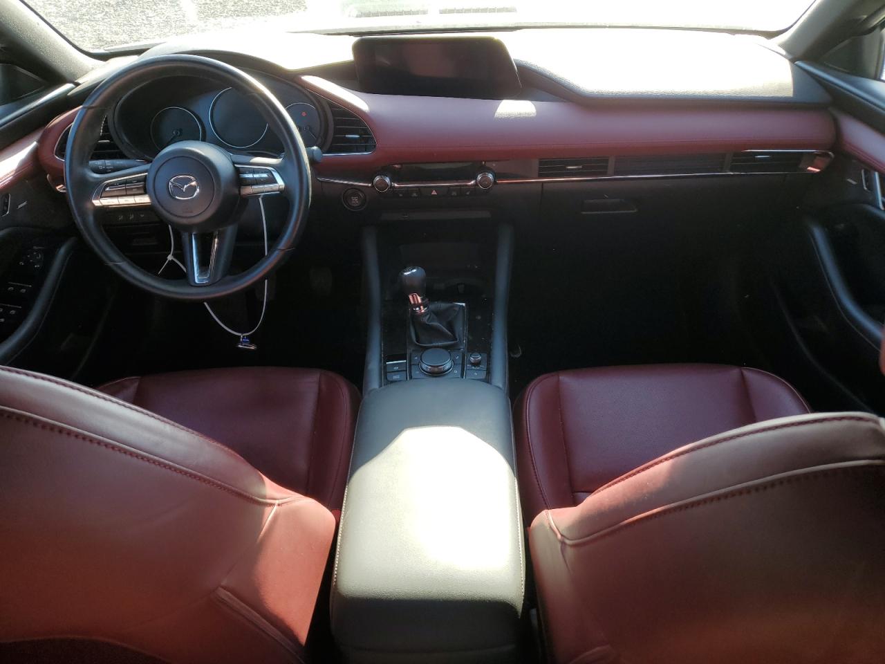 JM1BPAML0M1335709 2021 Mazda 3 Premium