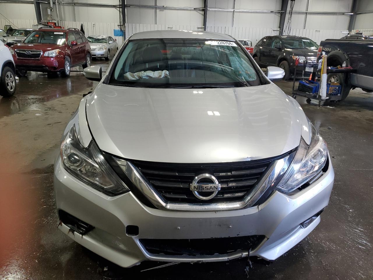 2018 Nissan Altima 2.5 vin: 1N4AL3AP7JC123051