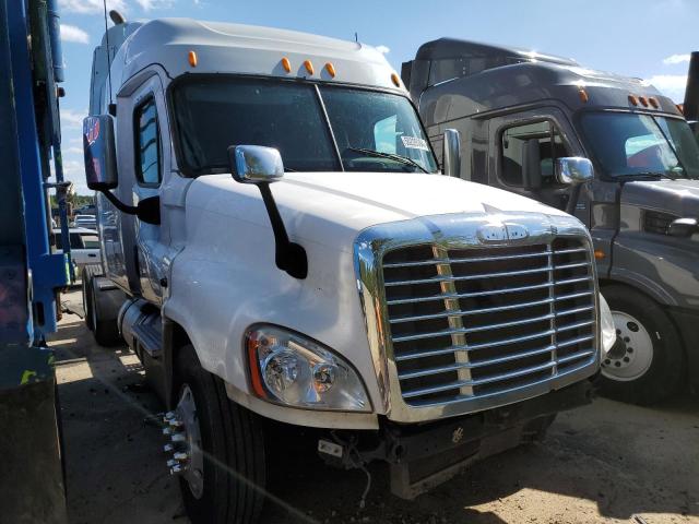 Lot #2487448488 2012 FREIGHTLINER CASCADIA 1 salvage car