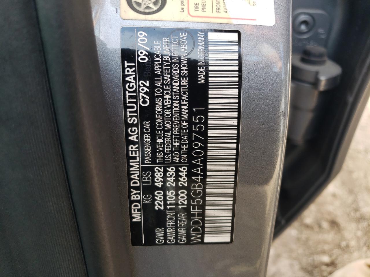 WDDHF5GB4AA097551 2010 Mercedes-Benz E 350