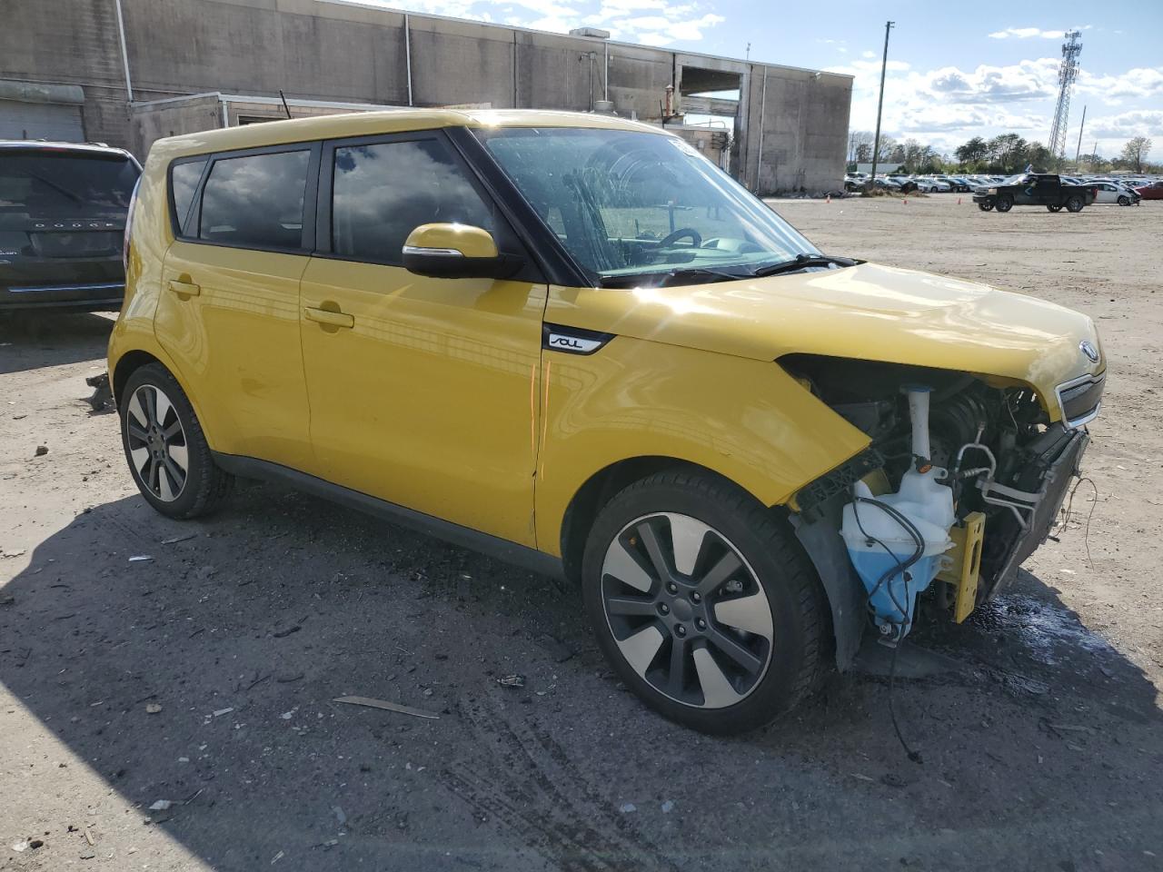 KNDJX3A59F7214674 2015 Kia Soul !