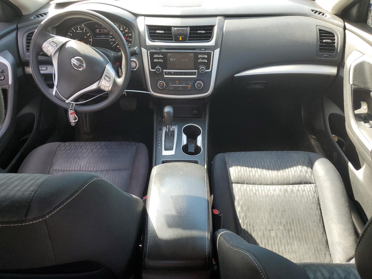 1N4AL3AP1JC199753 2018 Nissan Altima 2.5