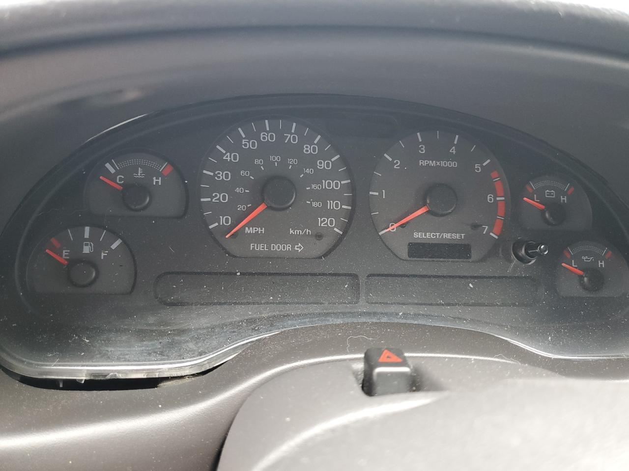 1FAFP4043XF162217 1999 Ford Mustang