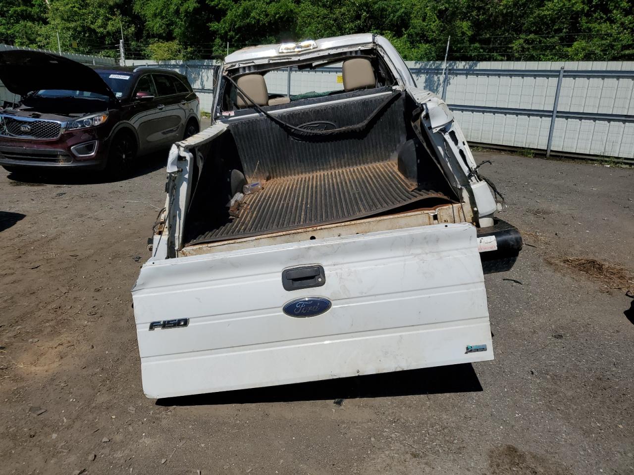 1FTFW1EV1AKC09885 2010 Ford F150 Supercrew