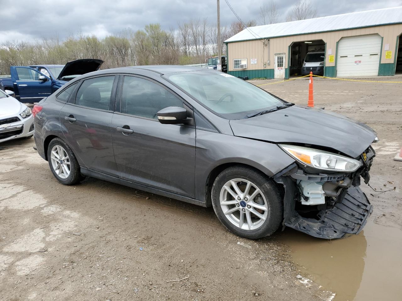 1FADP3F24FL308406 2015 Ford Focus Se