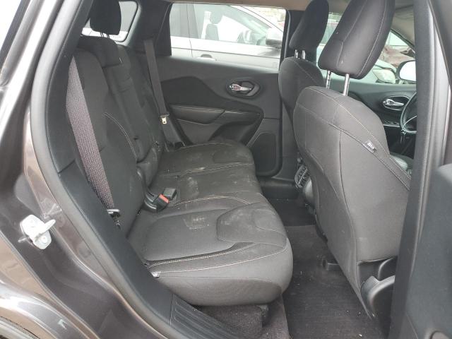 2016 Jeep Cherokee Latitude VIN: 1C4PJMCS4GW204727 Lot: 51463444