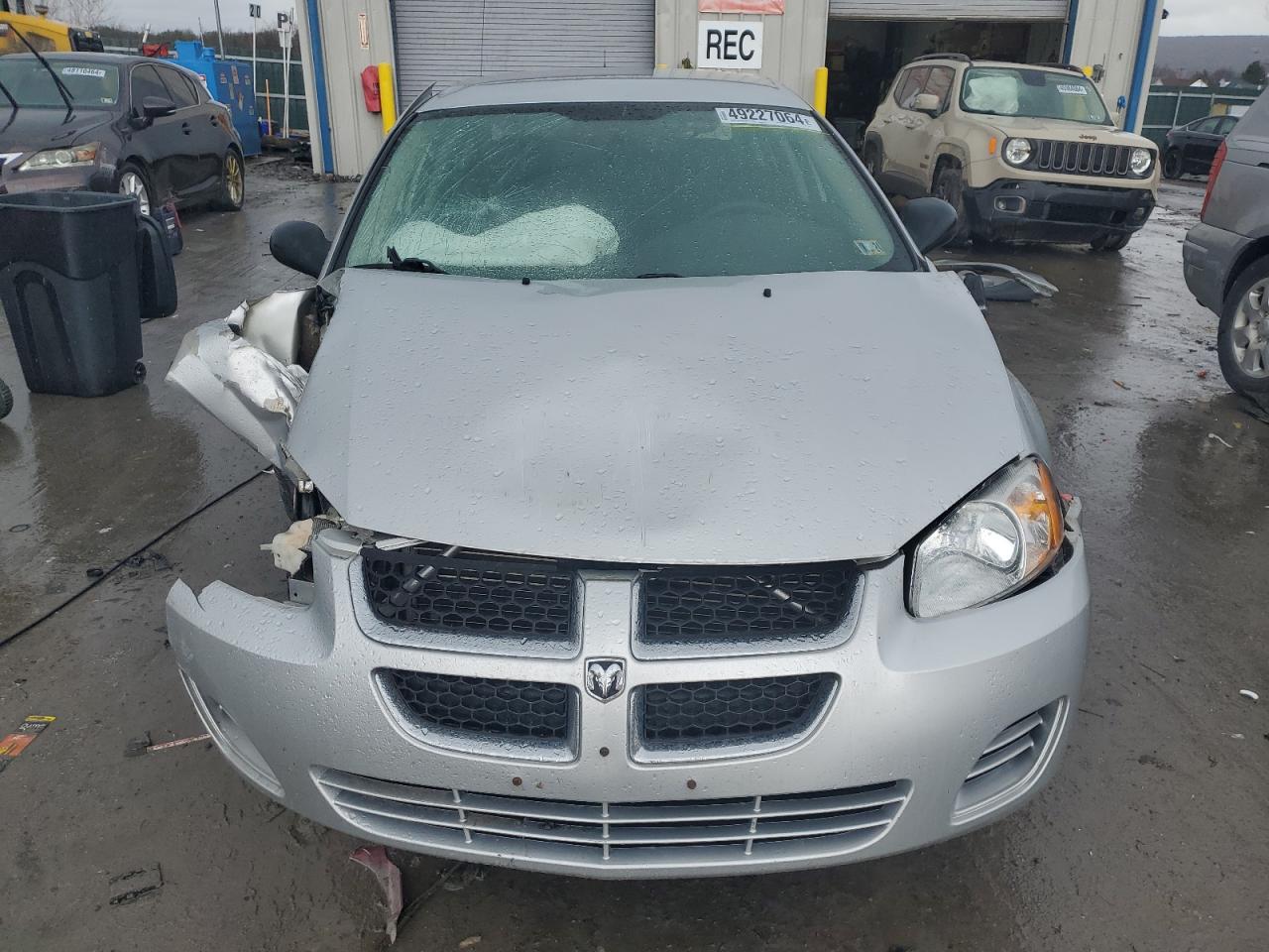 1B3EL36J04N319682 2004 Dodge Stratus Se