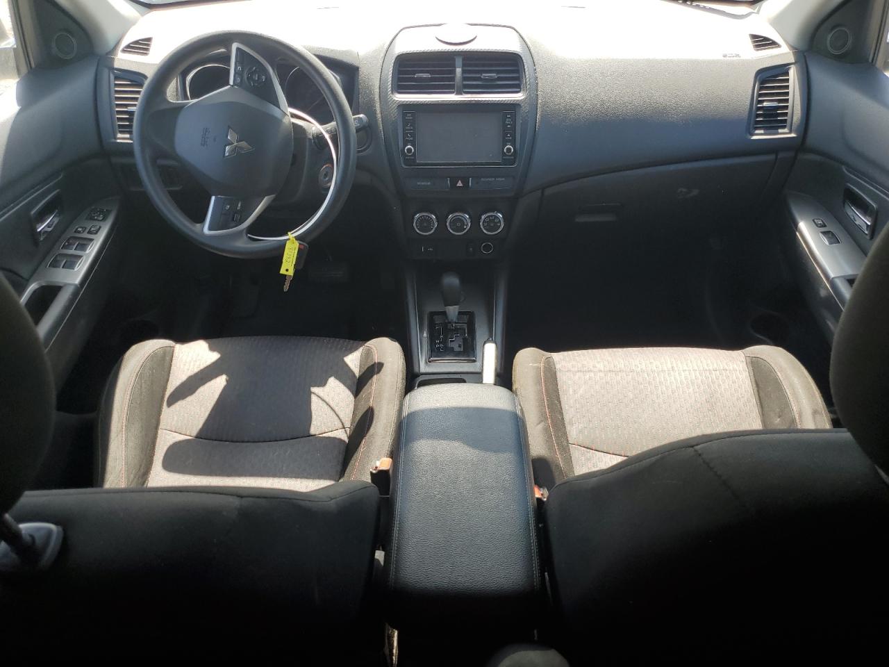 JA4AP3AU3KU004309 2019 Mitsubishi Outlander Sport Es