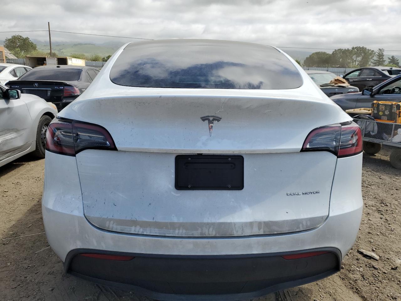 7SAYGDEE3PF748766 2023 Tesla Model Y