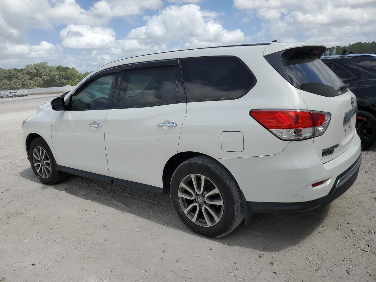 2014 Nissan Pathfinder S vin: 5N1AR2MN3EC684958