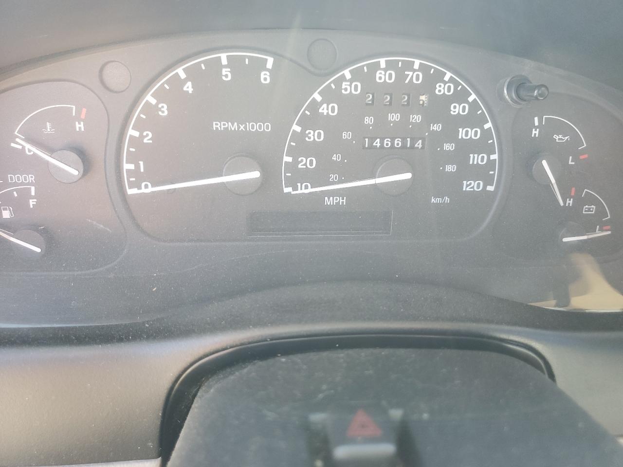 1FMYU24X1XUA66713 1999 Ford Explorer