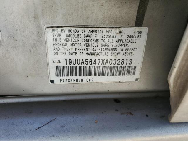 1999 Acura 3.2Tl VIN: 19UUA5647XA032813 Lot: 52948984