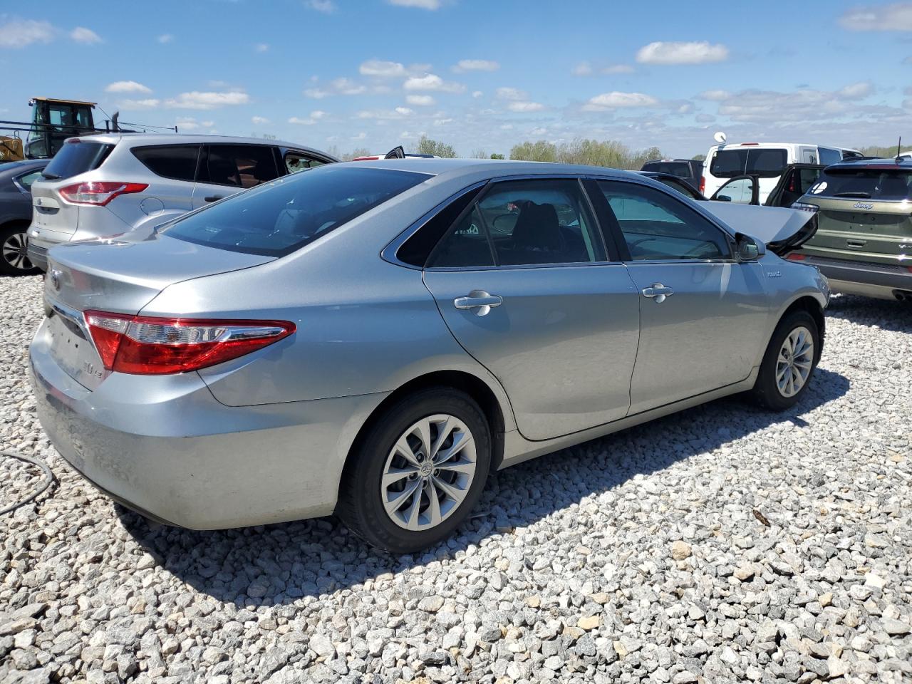 2016 Toyota Camry Hybrid vin: 4T1BD1FK5GU198617