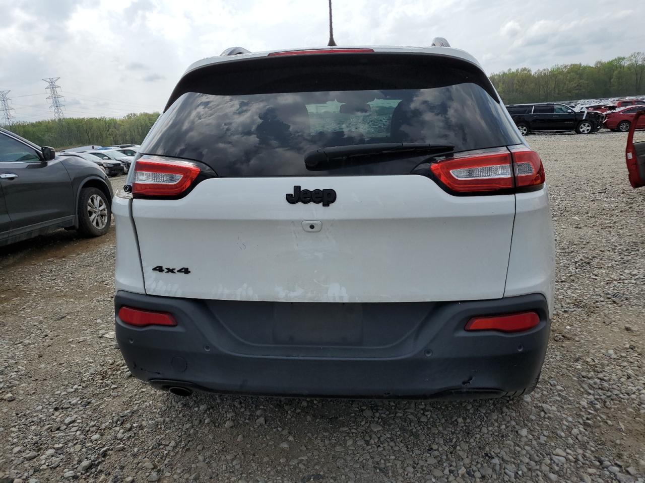 2018 Jeep Cherokee Limited vin: 1C4PJMDB8JD570854