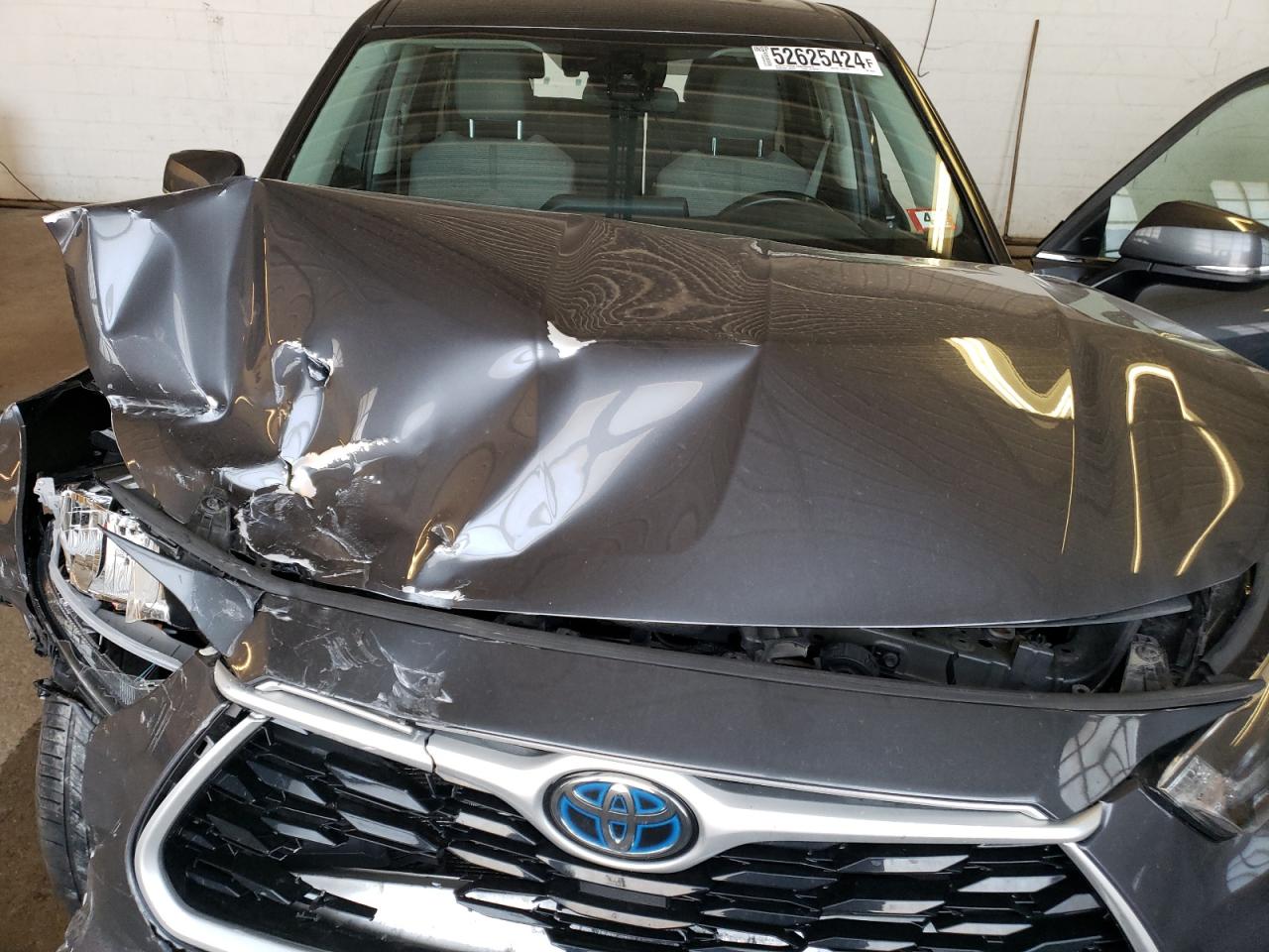 5TDBBRCH9LS003375 2020 Toyota Highlander Hybrid Le