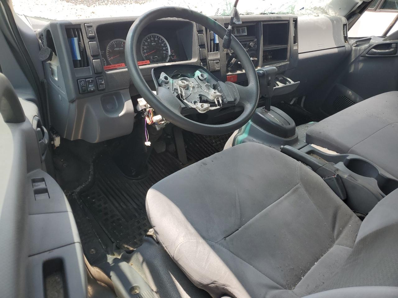 JALE5W163L7303748 2020 Isuzu Nrr