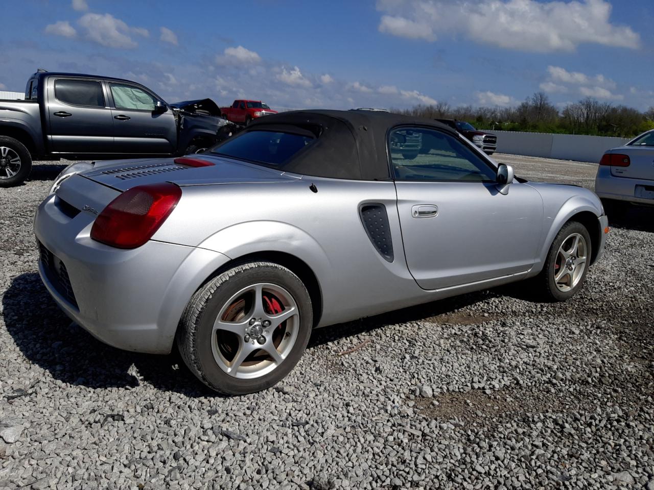 JTDFR3201Y0019361 2000 Toyota Mr2 Spyder