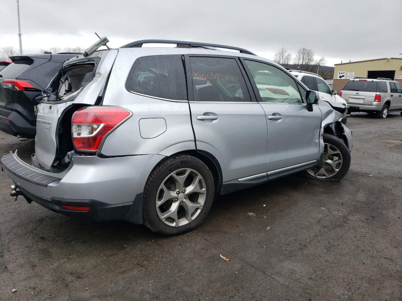 JF2SJAWC3FH536952 2015 Subaru Forester 2.5I Touring