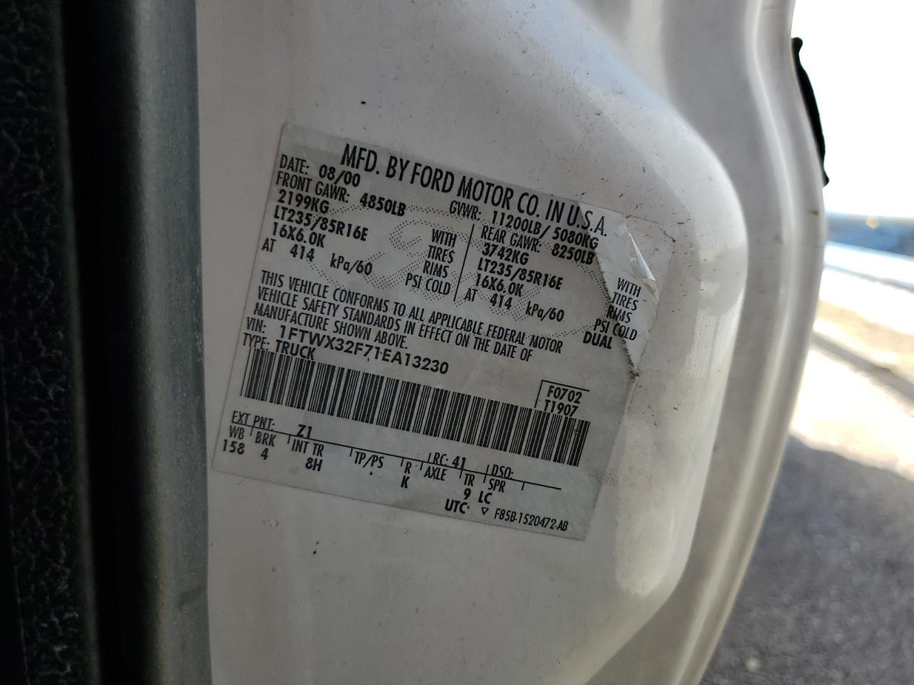 1FTWX32F71EA13230 2001 Ford F350 Super Duty