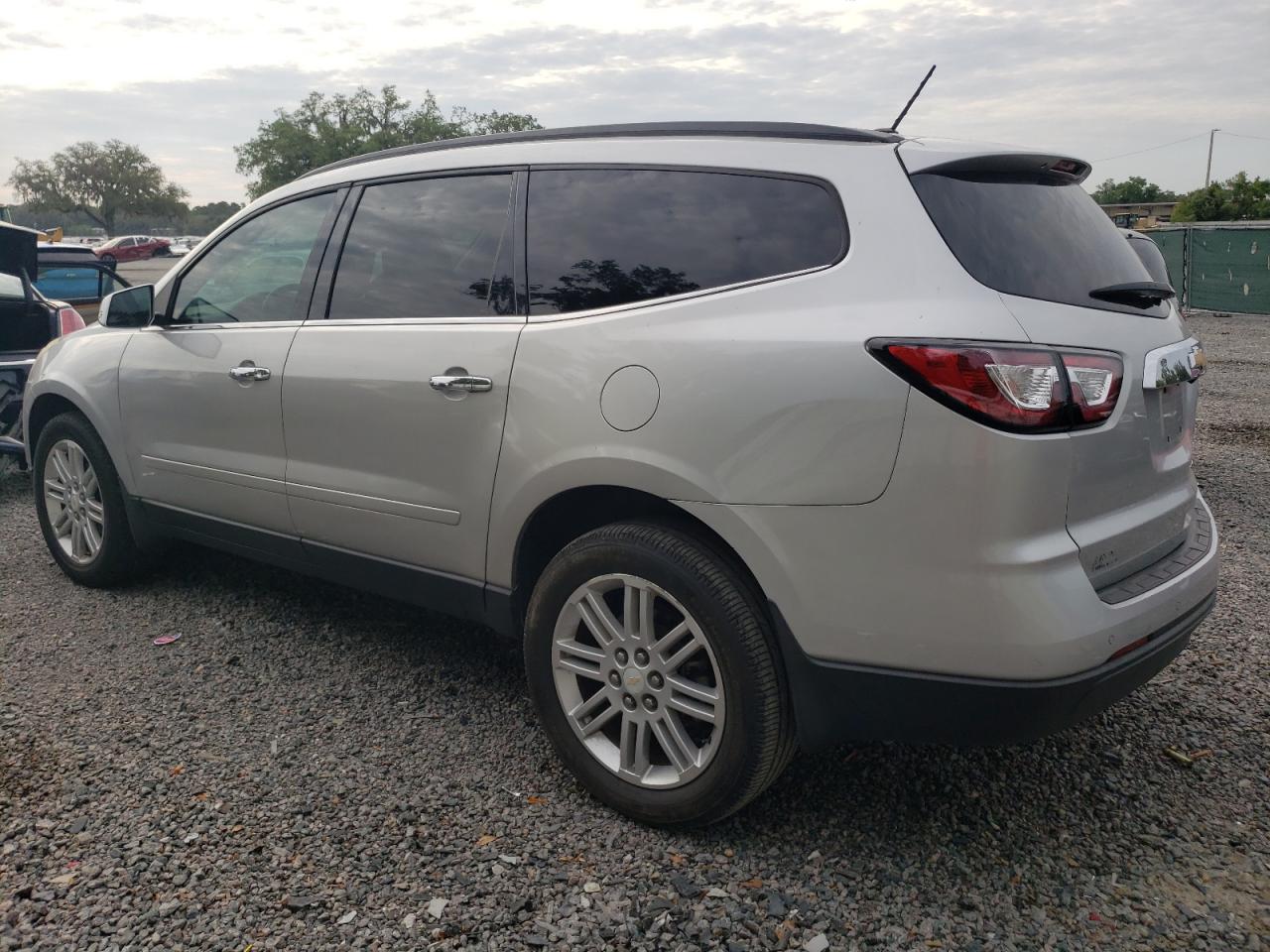 1GNKRGKD4FJ220954 2015 Chevrolet Traverse Lt