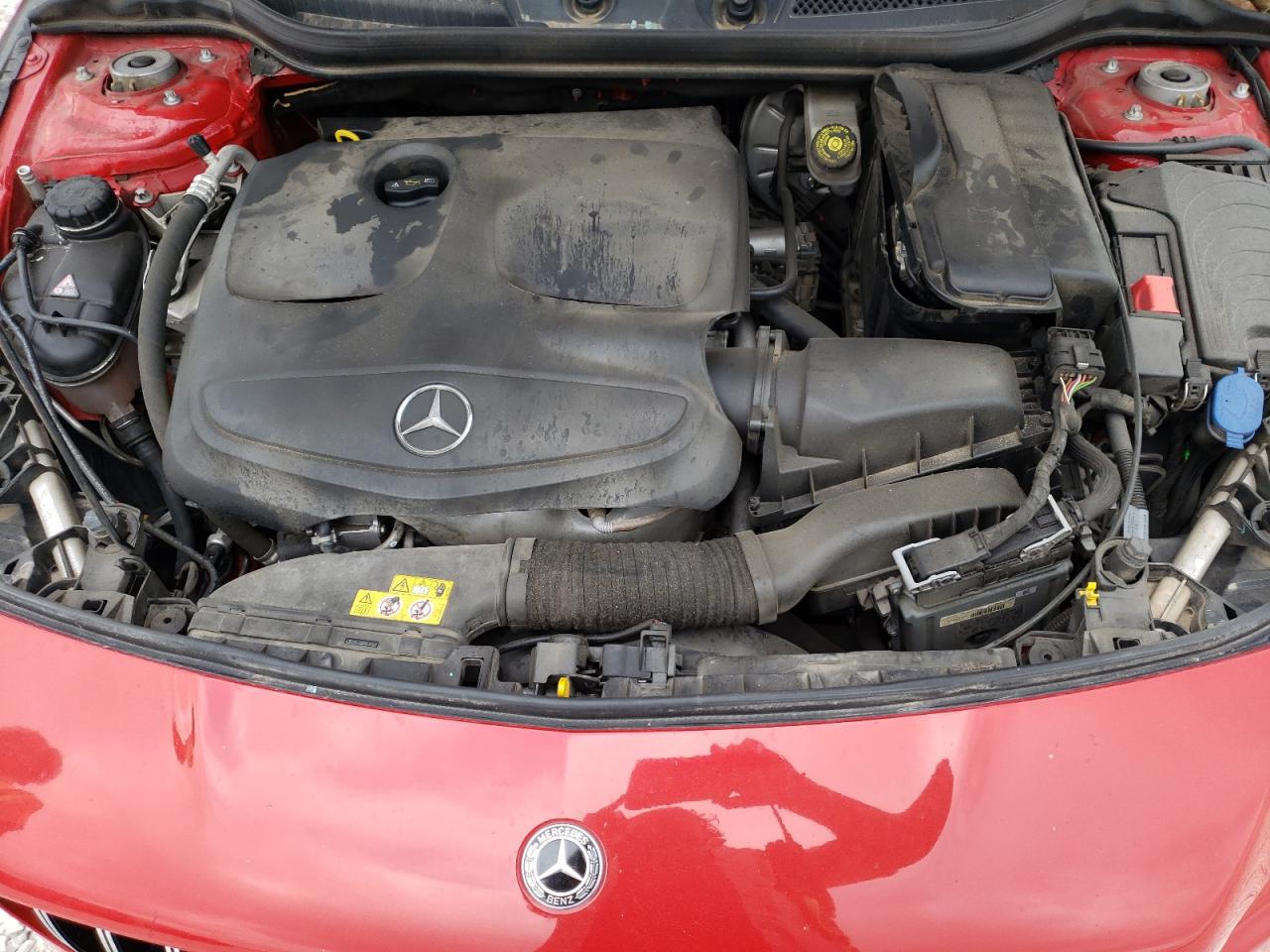 WDDSJ4EB8JN696611 2018 Mercedes-Benz Cla 250