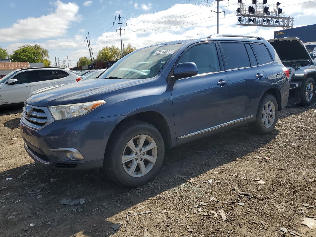 5TDBK3EH7DS236909 2013 Toyota Highlander Base