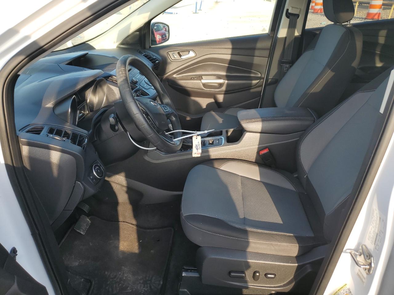 2018 Ford Escape Se vin: 1FMCU9GD0JUB15962