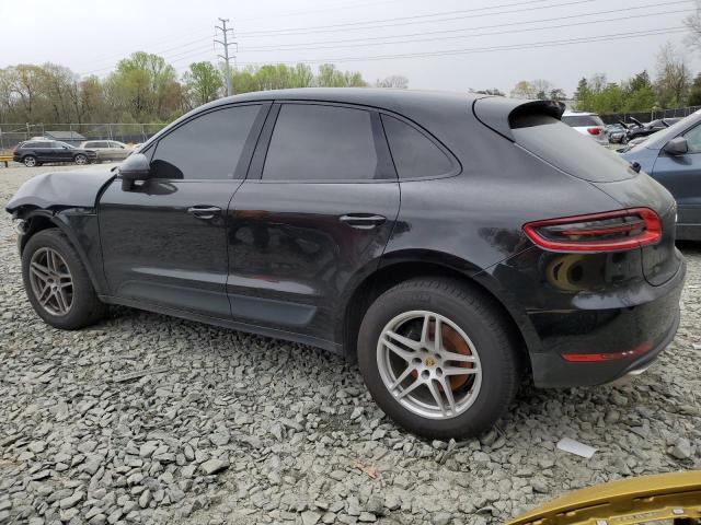 VIN WP1AA2A50HLB02396 2017 Porsche Macan no.2