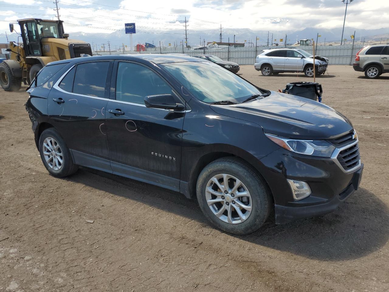 2GNAXJEV3J6300979 2018 Chevrolet Equinox Lt