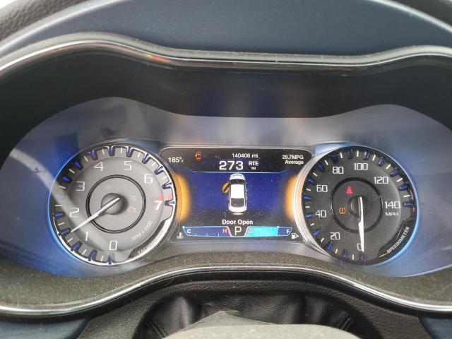 2015 Chrysler 200 - Image 9