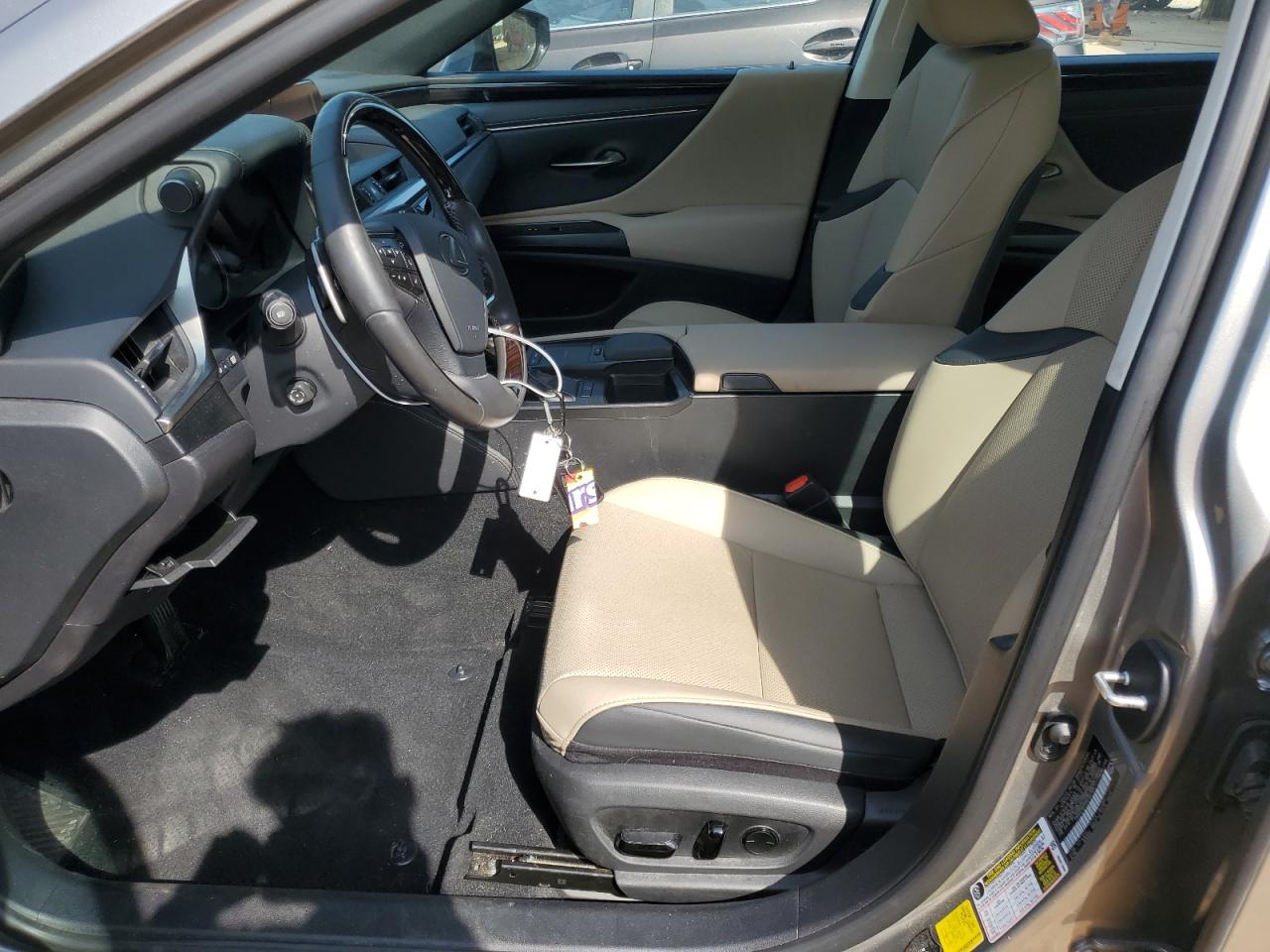 58ADZ1B15MU107163 2021 Lexus Es 350 Base