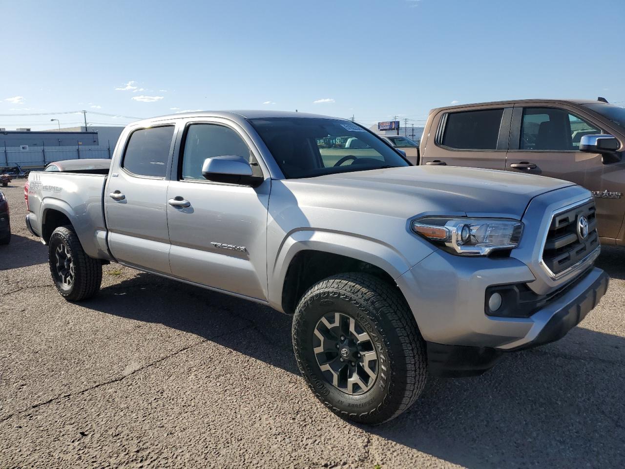 2016 Toyota Tacoma Double Cab vin: 5TFDZ5BN5GX011445