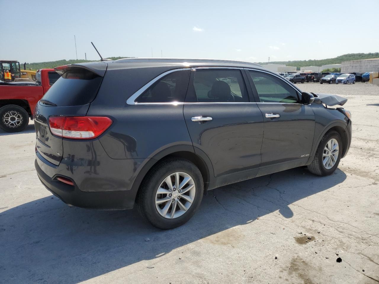 5XYPGDA58JG406471 2018 Kia Sorento Lx